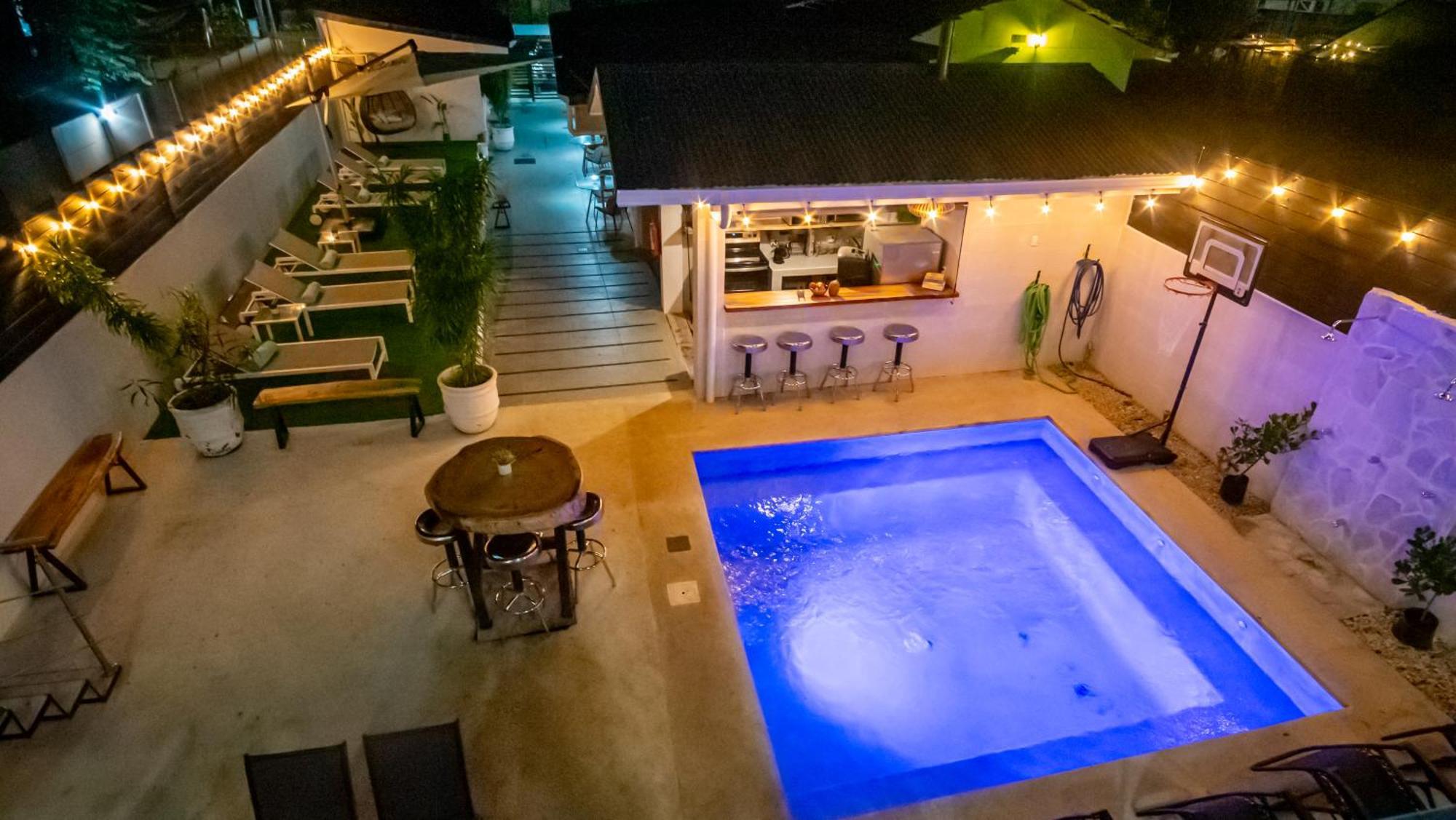 Anika Boutique Suites Coco Exteriör bild